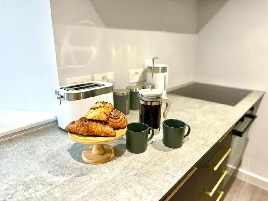 3Br Westbourne Delight - Near Beach & Bournemouth! Екстериор снимка